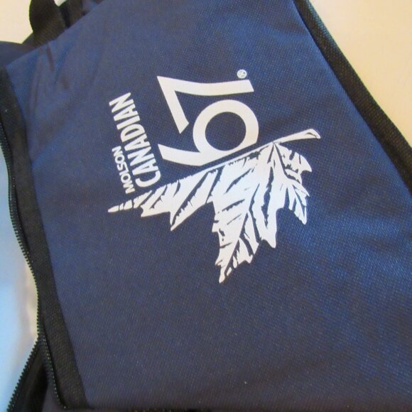 Molson Canadian 67 Insulated Chiller Carry Blue Beer Bag NWOT - Picture 5 of 6